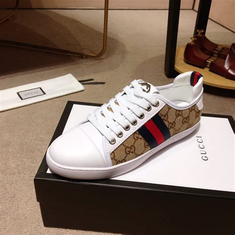 scarpa uomo gucci|female shoes gucci.